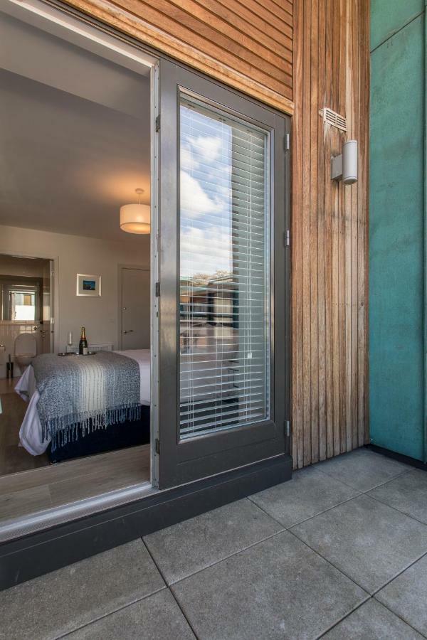 The Smithfield Penthouse Suite Dublin Bagian luar foto